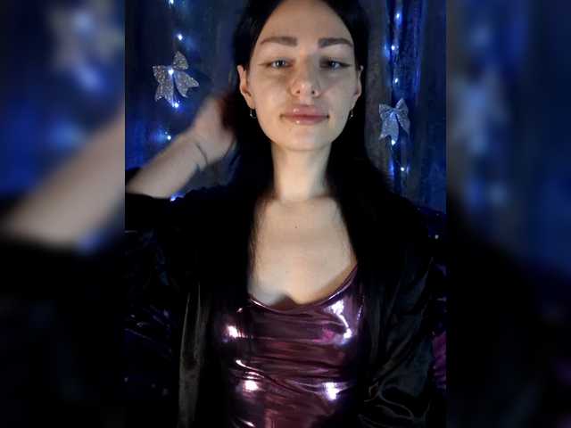 Kelseyy's BongaCams show and profile