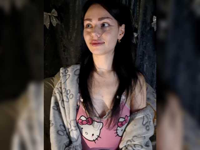 Kelseyy's BongaCams show and profile