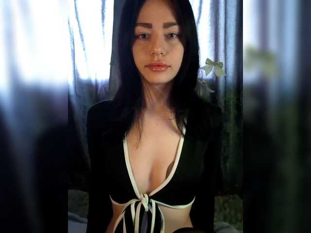 Kelseyy's BongaCams show and profile