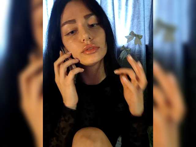 Kelseyy's BongaCams show and profile