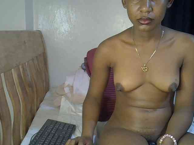 Prettysharlin webcam