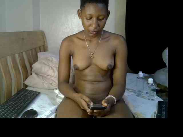 Prettysharlin webcam