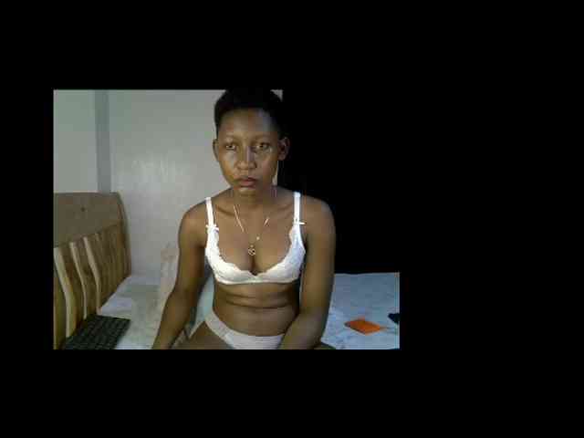 Prettysharlin webcam