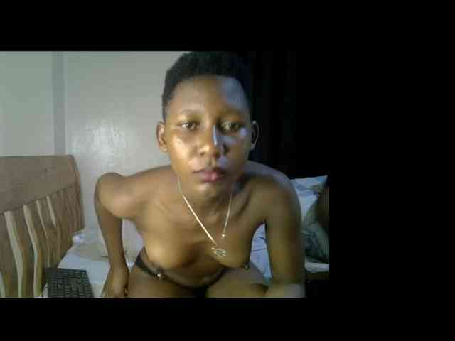 Prettysharlin webcam