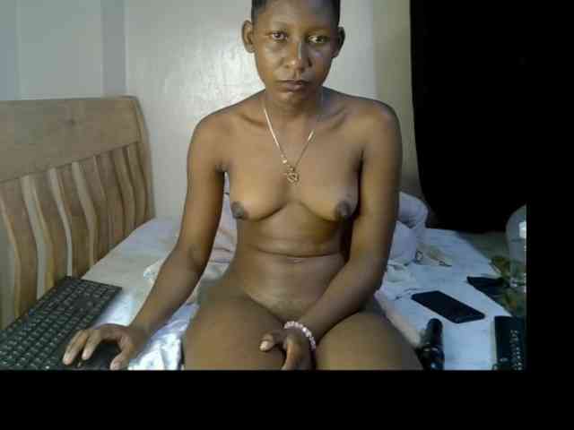 Prettysharlin webcam