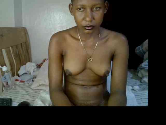 Prettysharlin webcam
