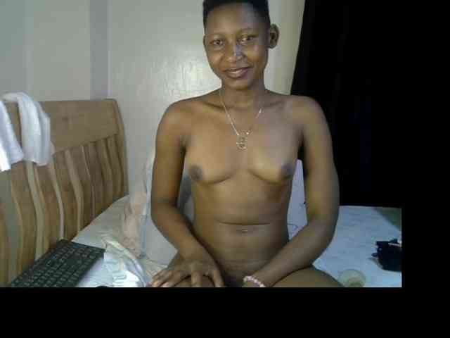 Prettysharlin webcam
