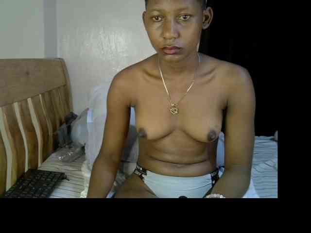 Prettysharlin webcam