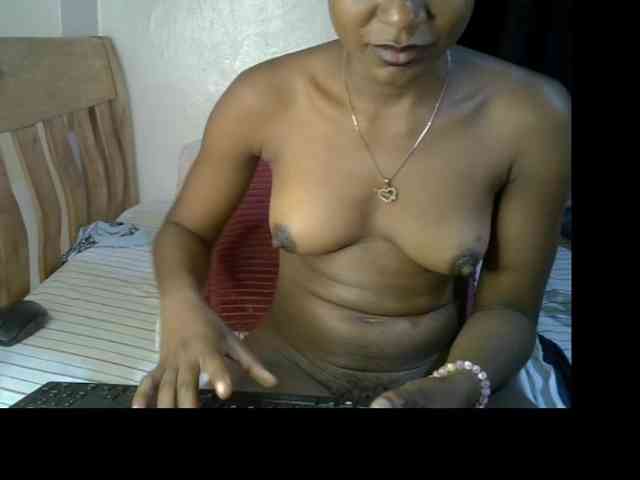 Prettysharlin webcam