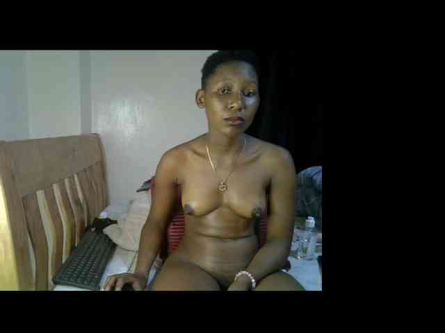 Prettysharlin webcam