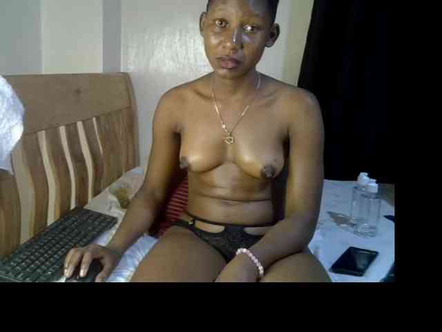 Prettysharlin webcam