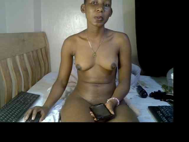 Prettysharlin webcam