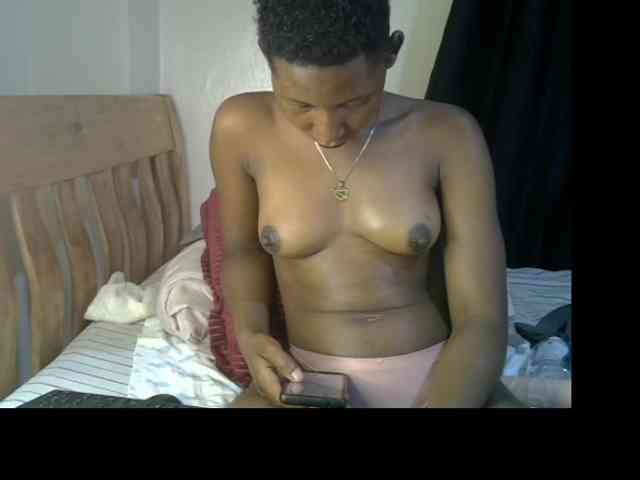 Prettysharlin webcam