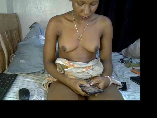 Prettysharlin webcam