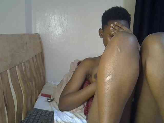 Prettysharlin webcam