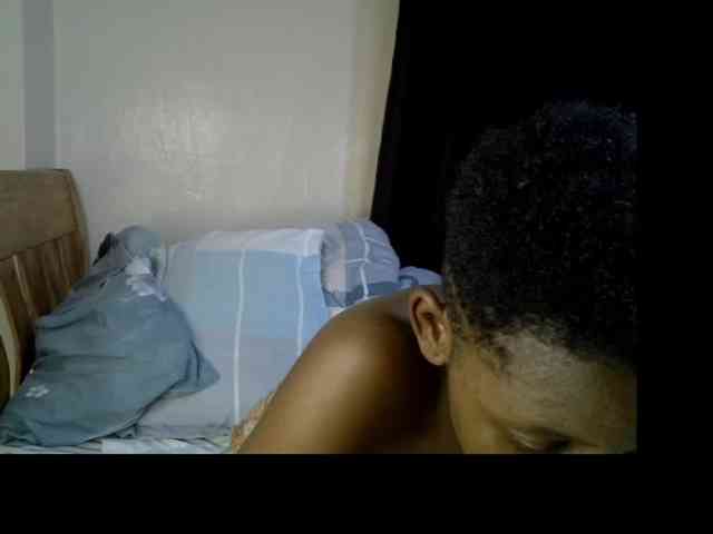 Prettysharlin webcam