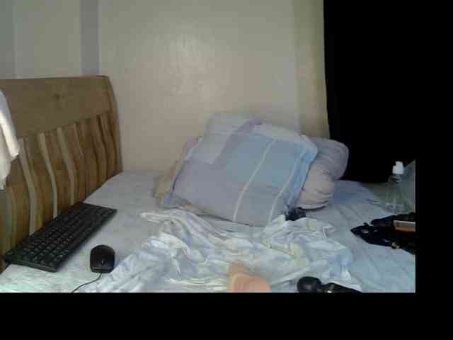 Prettysharlin webcam