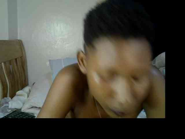Prettysharlin webcam