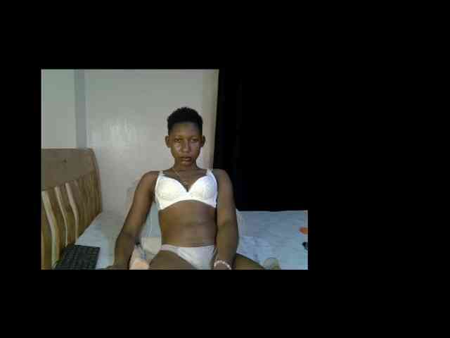 Prettysharlin webcam