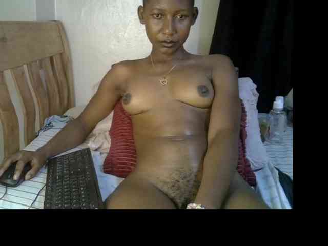 Prettysharlin webcam