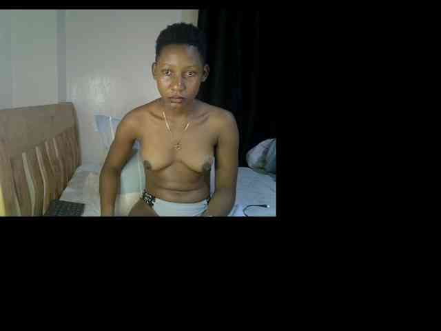 Prettysharlin webcam