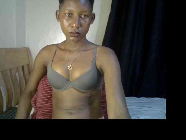 Prettysharlin webcam