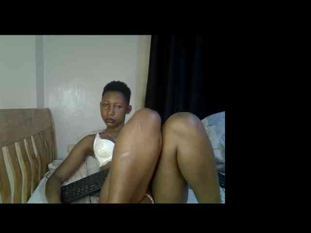 Prettysharlin webcam