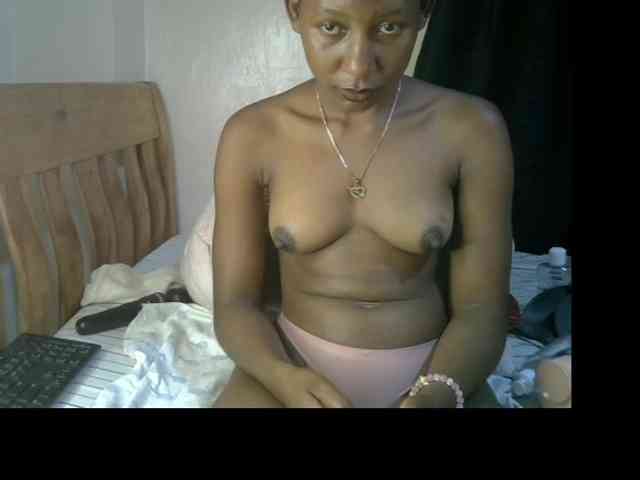 Prettysharlin webcam