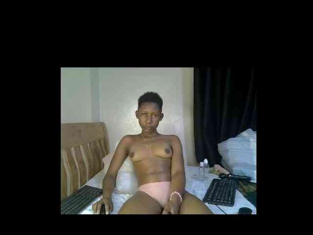 Prettysharlin webcam