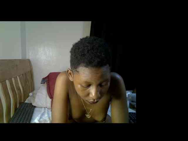Prettysharlin webcam