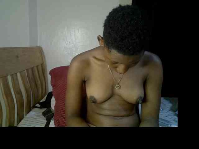 Prettysharlin webcam