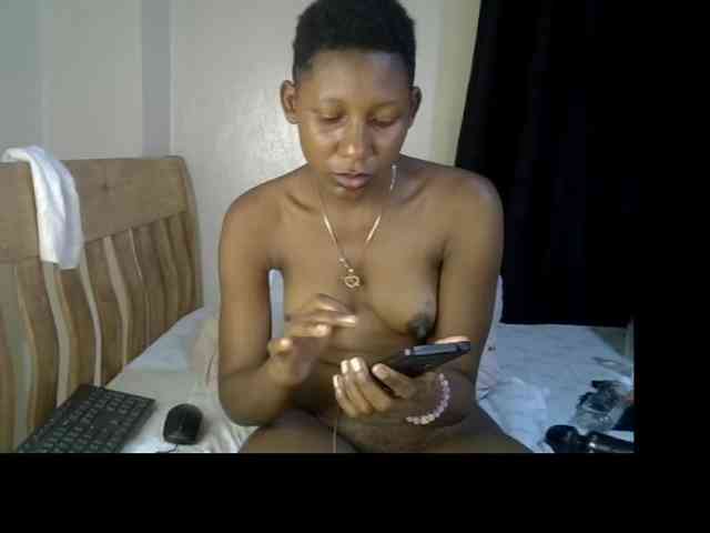 Prettysharlin webcam