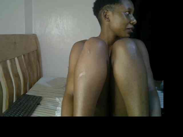 Prettysharlin webcam