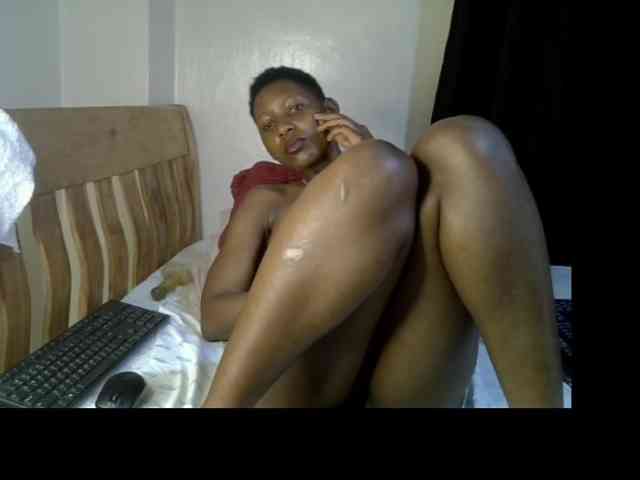 Prettysharlin webcam
