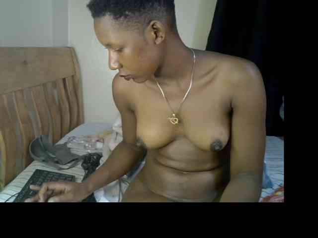 Prettysharlin webcam