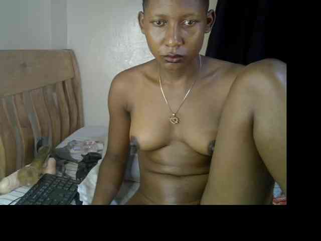 Prettysharlin webcam