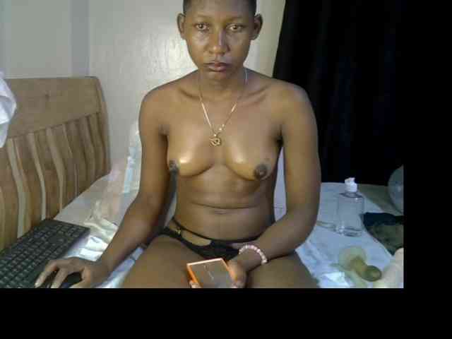 Prettysharlin webcam