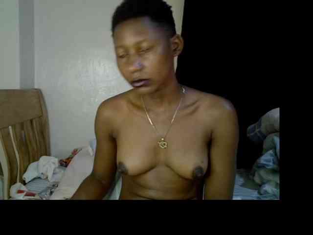 Prettysharlin webcam