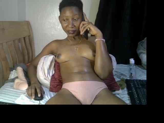 Prettysharlin webcam