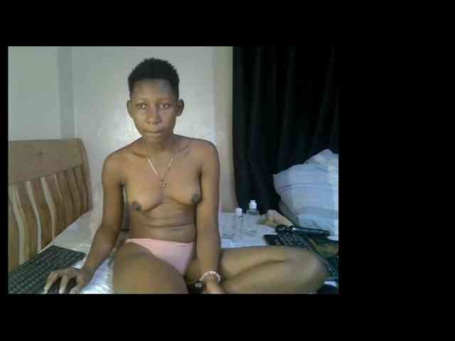 Prettysharlin webcam