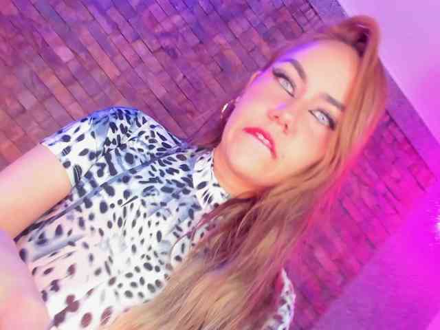 kloey-hoot webcam