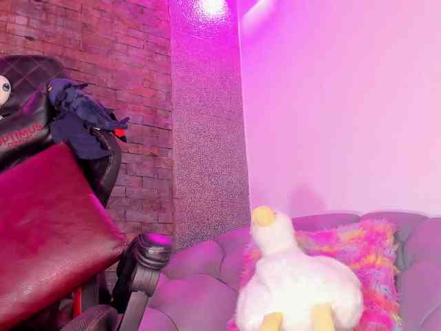 kloey-hoot webcam