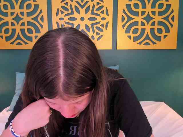 Lia-parker webcam