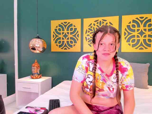 Lia-parker webcam