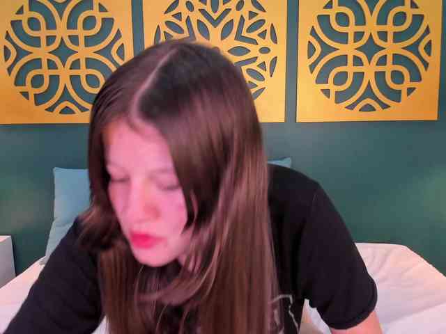 Lia-parker webcam