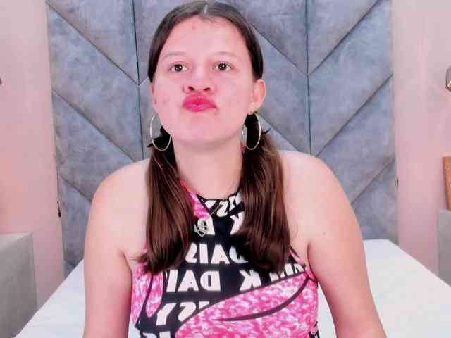 Lia-parker webcam