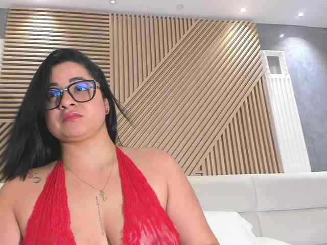 gen-fontine Live Webcam on BongaCams