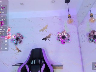 Natasha-Adams Porn Show