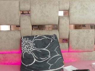 Natasha-Adams Porn Show