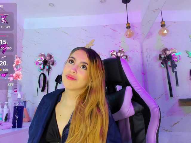 Natasha-Adams's BongaCams show and profile